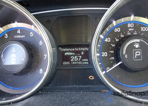 2013 Hyundai Sonata Limited z USA, uszkodzony, nr VIN 5NPEC4AC9DH530537